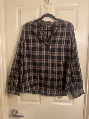 Women’s Plaid Long Sleeve Blouse Brown Gray Blue– Approx. Medium – Like New